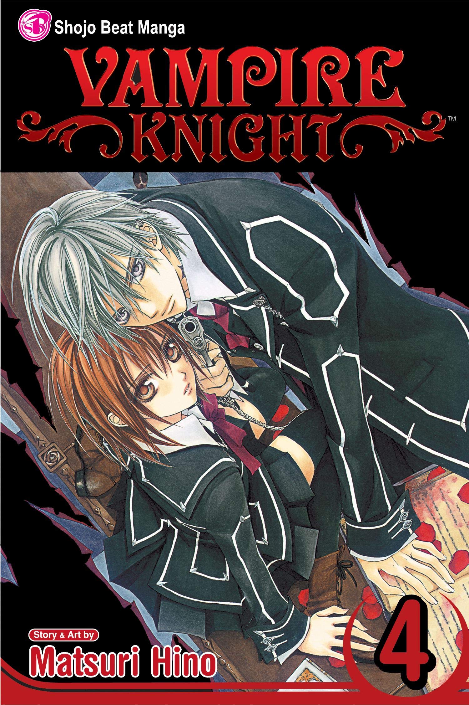 Book: Vampire Knight, Vol. 4 (4)