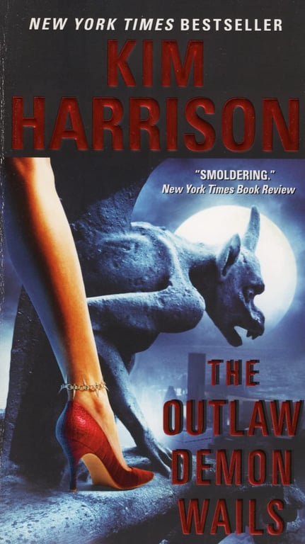 Book: The Outlaw Demon Wails (The Hollows, Book 6)